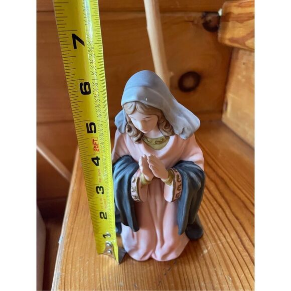 Kirkland Porcelain Nativity MARY Figure Replacement Blue Box 75177 - Picture 5 of 6